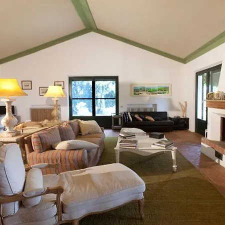 Casale Burano Lago Tatil Evi *